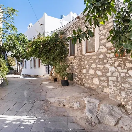 18th Century Renovated Stone House, Terrace, Free Fast Wi-fi Bodrum